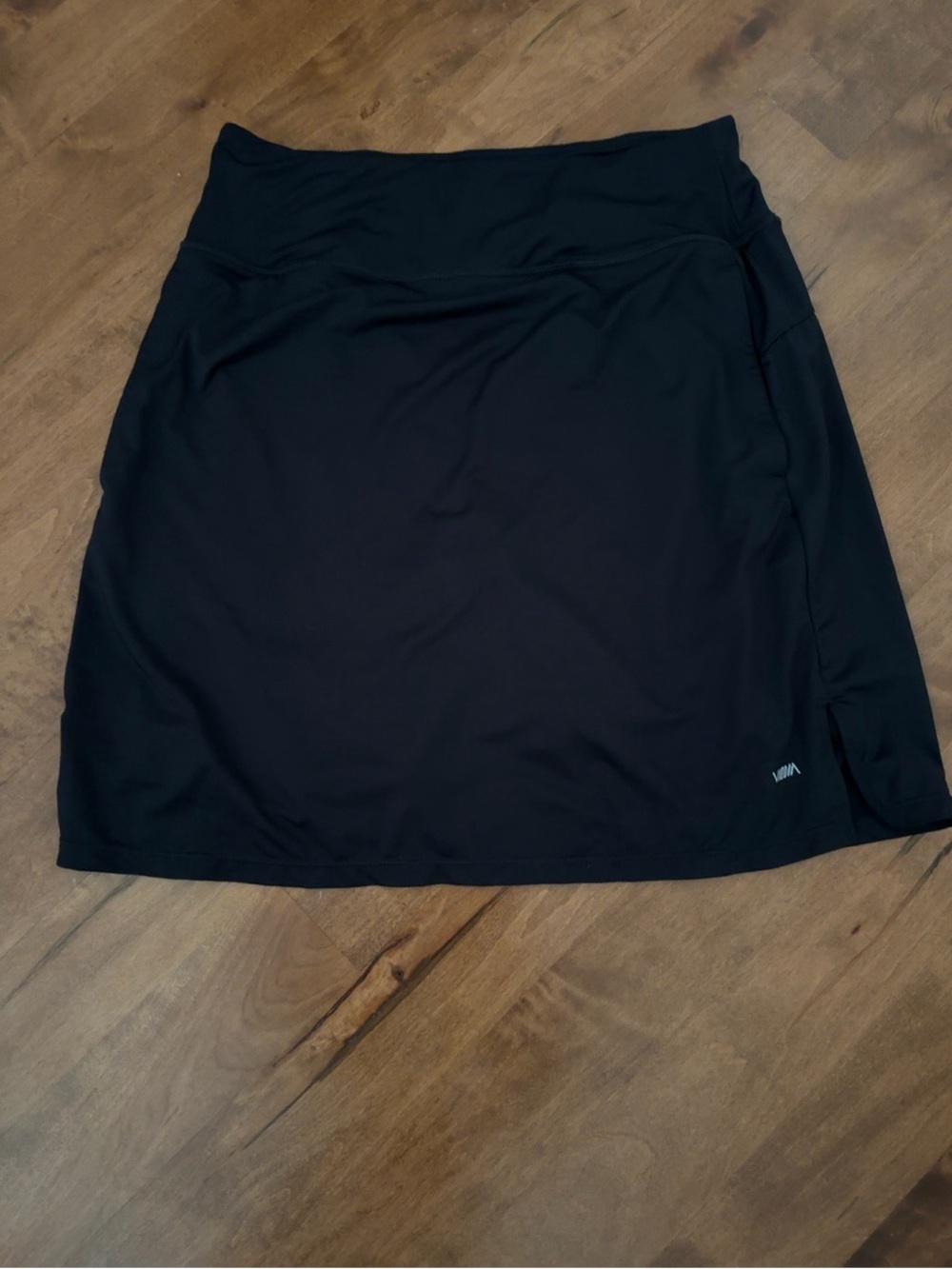 VIDA Black Performance Golf Skort | Women’s Large | Built-In Shorts | Pocket